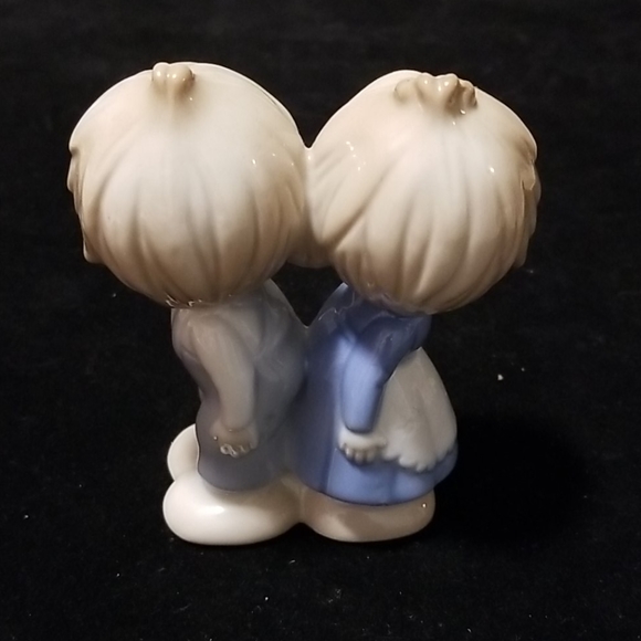 Designers Collection, Twins figurine EUC - Picture 3 of 15